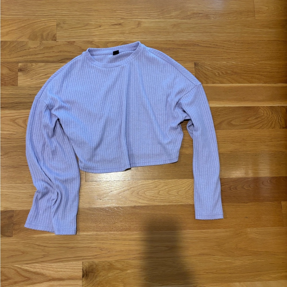 Light purple cropped sweater